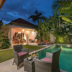 Villa Briana By R Us